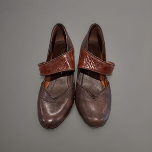 Deco RE-MIX Deluxe Vtg Mary Jane Shoes Brown Women’s Heels Sz 9 Crackled Straps